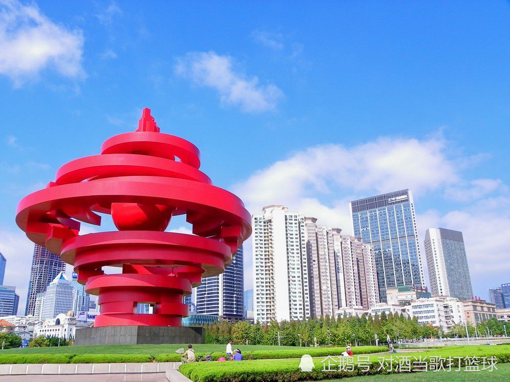 名记罗马诺以标志性的HereWeGo发布报道，马特奥-加比亚将提前结束在比利亚雷亚尔的租借，回归AC米兰，一切就绪。